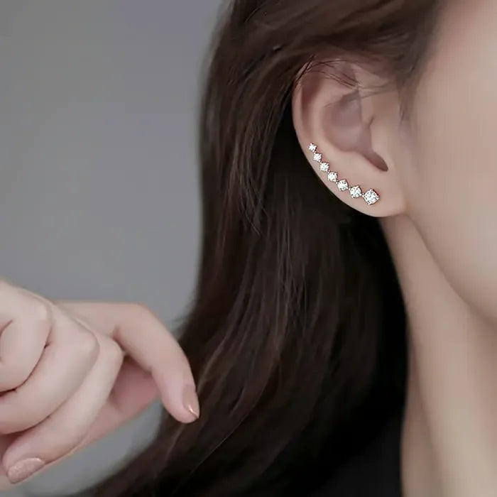 CelestiSeven – Starry Diamond Stud Earrings