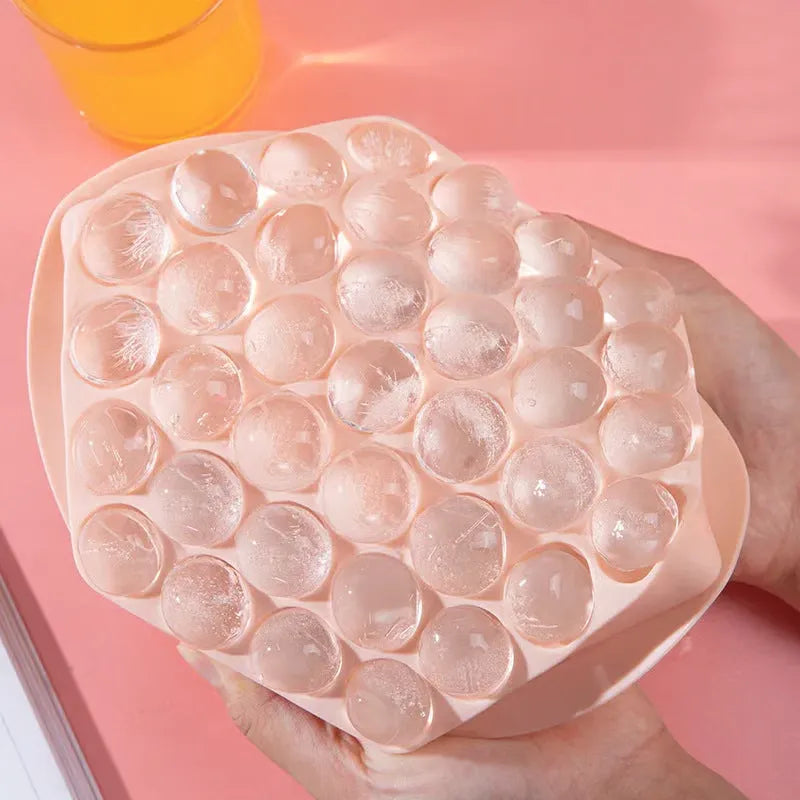 FrostCraft – Creative Home Ice Maker
