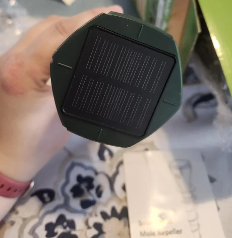SolarGuard – Outdoor Animal Repeller