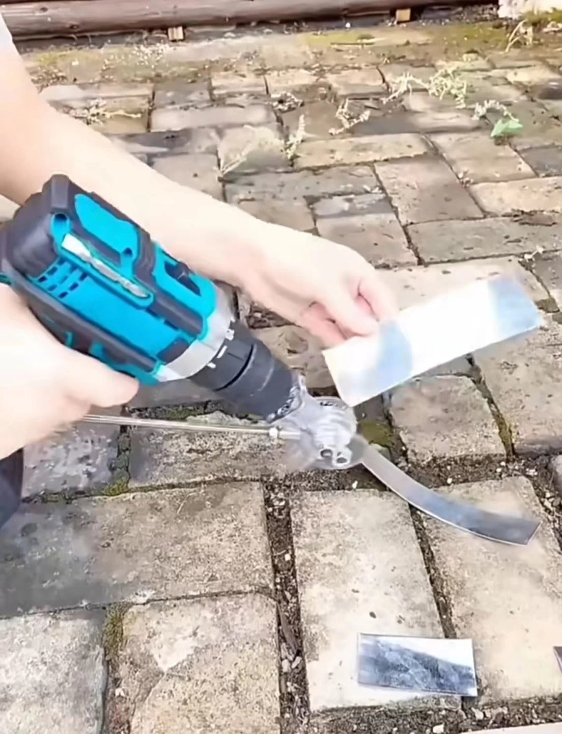SteelSlice – Electric Drill Plate Cutter