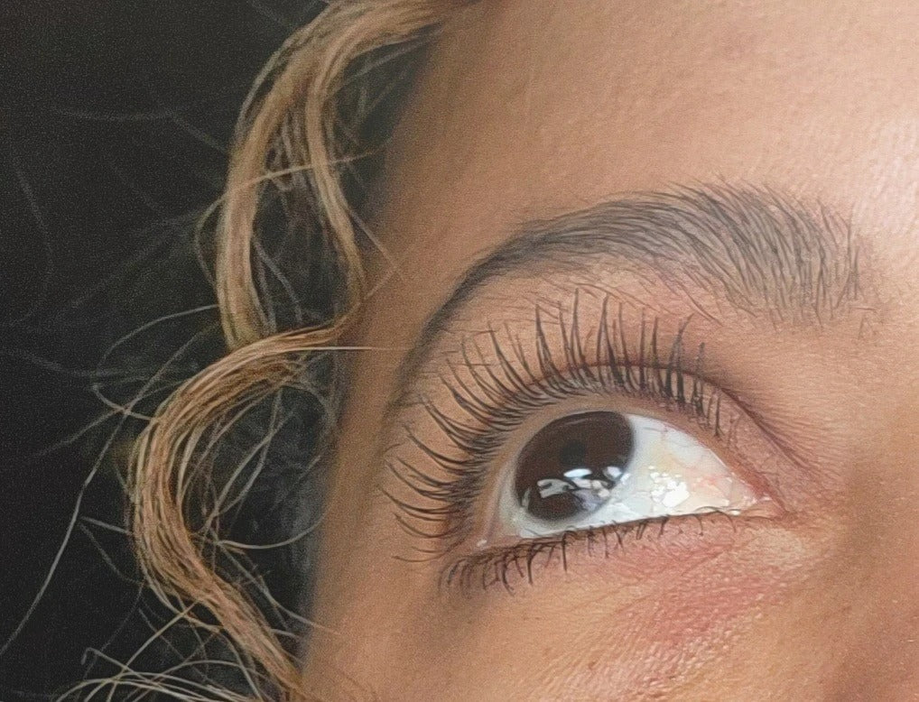 MaxiLash – Extreme Volume & Length Mascara