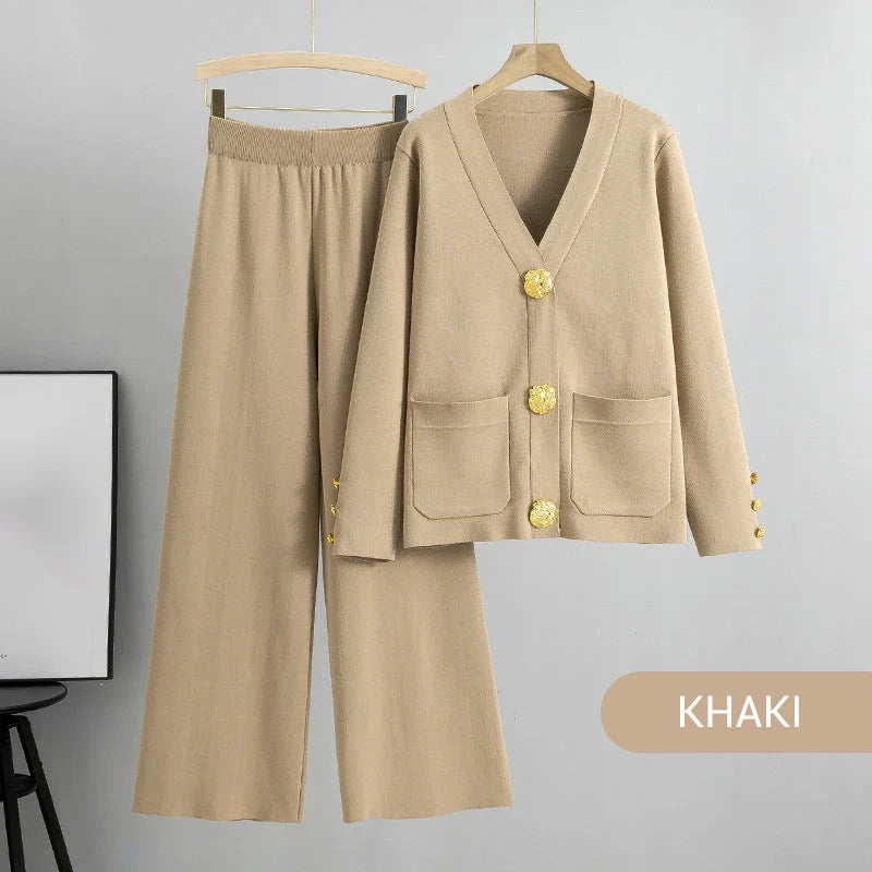 MetroLuxe – Sophisticated Women’s Two-Piece Suit