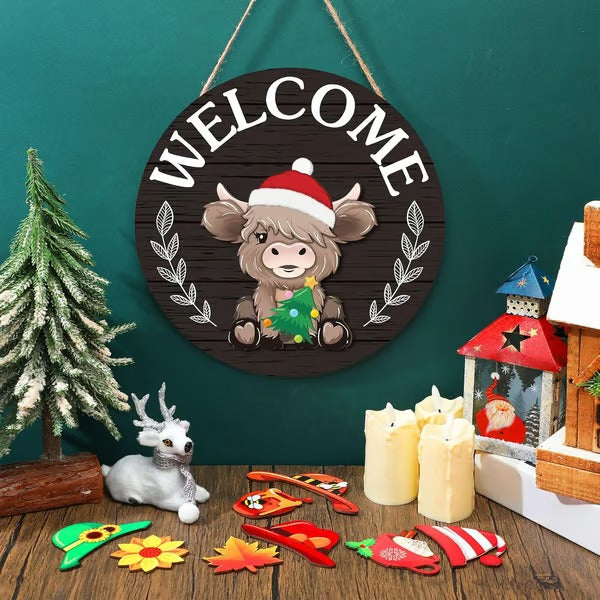 HowdyHoof – Interchangeable Cow Sign with Magnet Hats