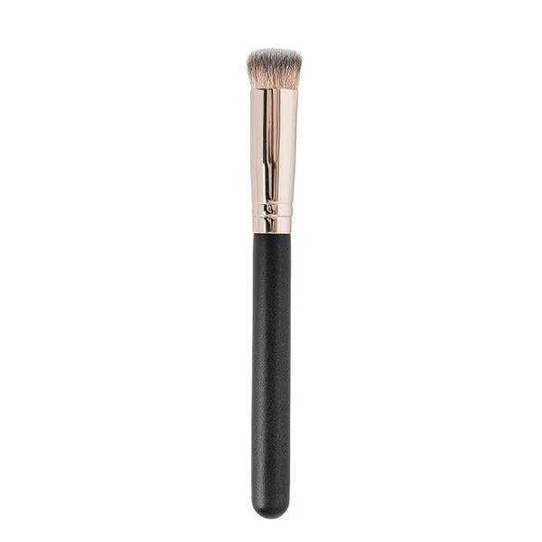 FlawlessGlow – Foundation Set with Free Brush