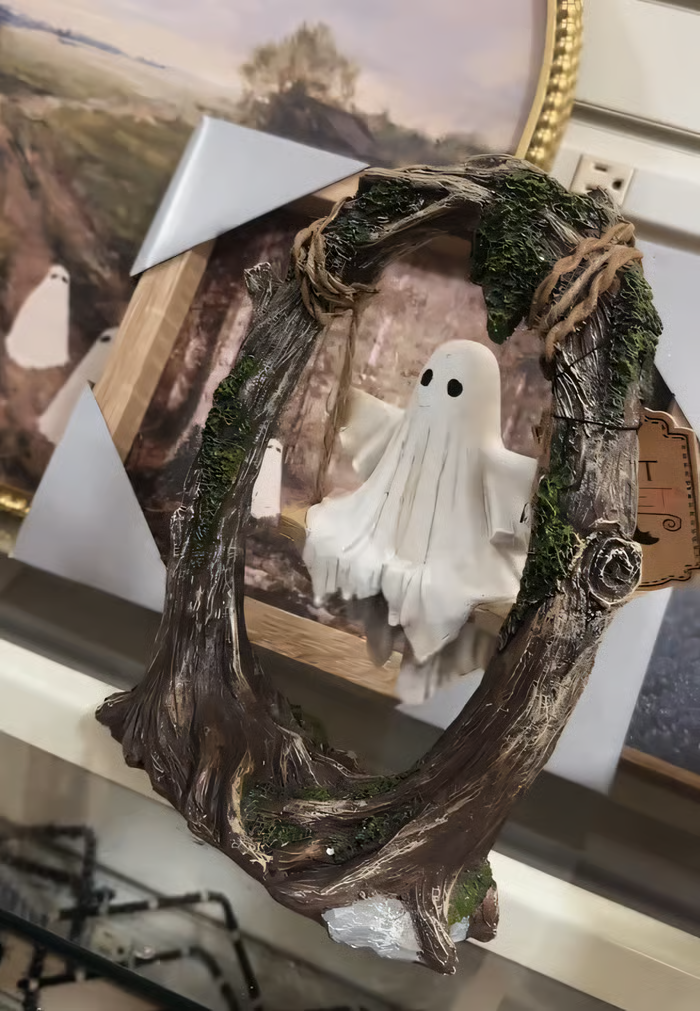 GhostGlide – Enchanted Spirit on a Tree Swing Décor