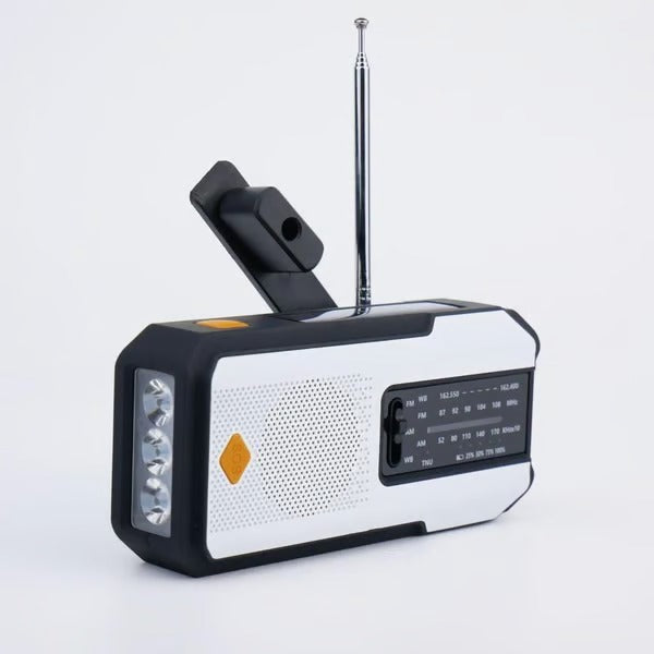 SolarTune – Hand-Crank Emergency Radio