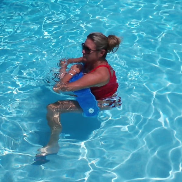 AquaLounge – Ultimate Foldable Recliner for Poolside Comfort