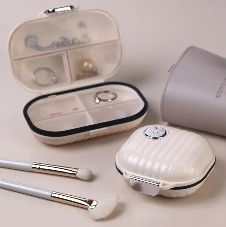 MediPocket – Portable Daily Pill Organizer