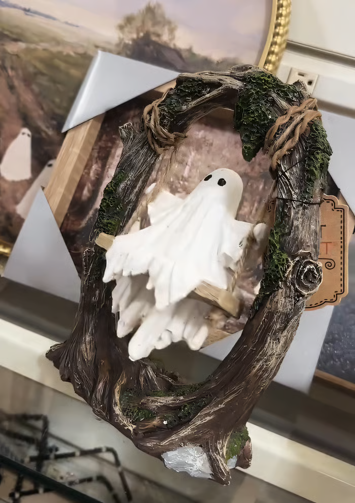 GhostGlide – Enchanted Spirit on a Tree Swing Décor