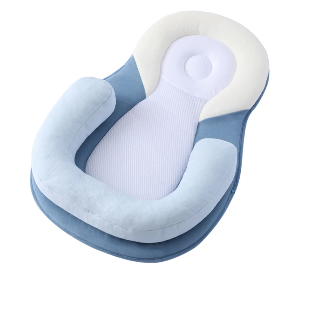 SnuggleNest – Soft Baby Lounger