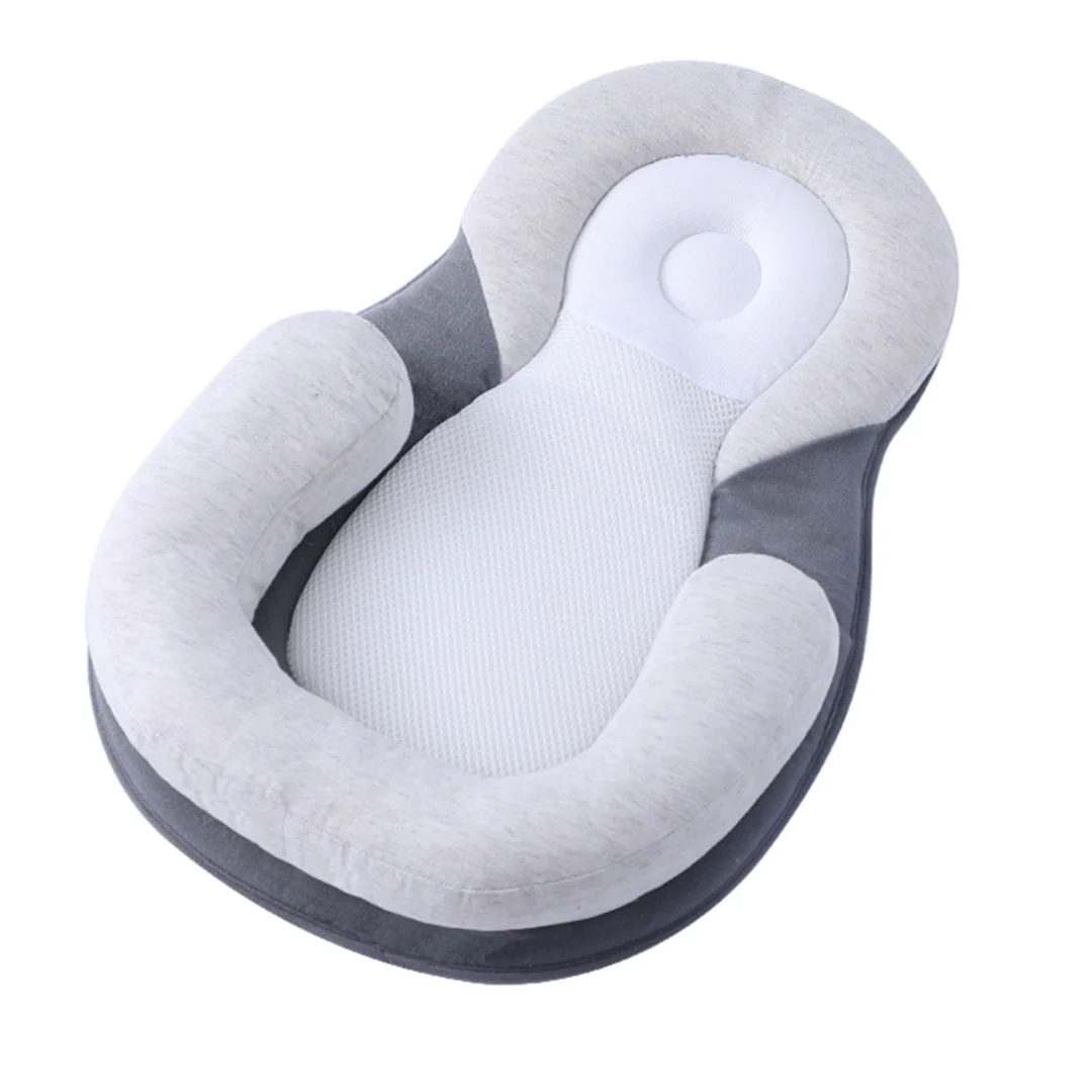 SnuggleNest – Soft Baby Lounger