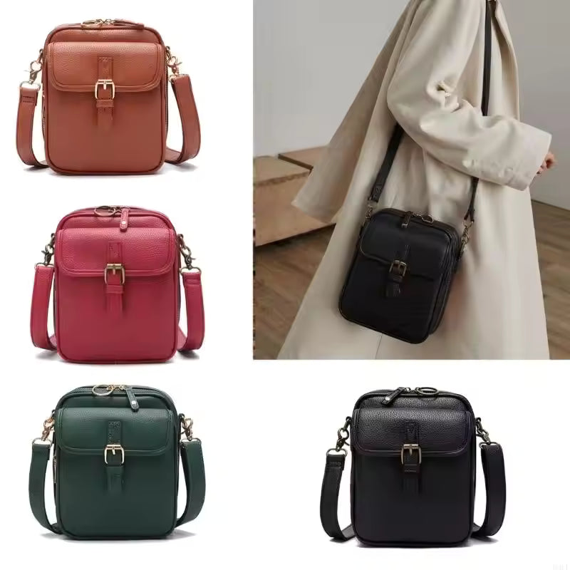 RetroChic – Vintage Mini Messenger Bag