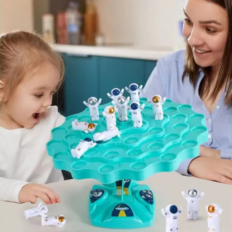 SpinNBuild – Montessori Rotating Blocks Toy