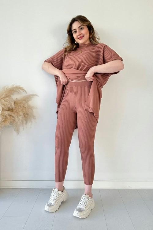 SerenFit – Chic Stretch Twin Set
