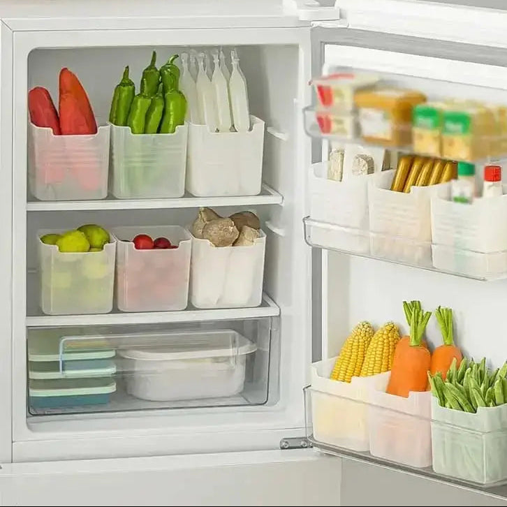 FridgeNest - Stackable Clear Food Boxes (4pcs)