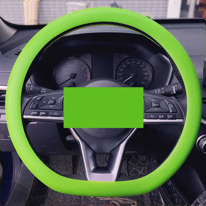DriveEase – Soft Touch Silicone Steering Cover