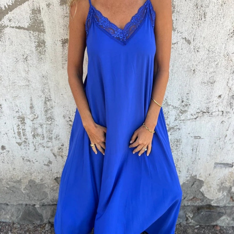 LaceWhisper – Elegant Strappy Maxi Dress