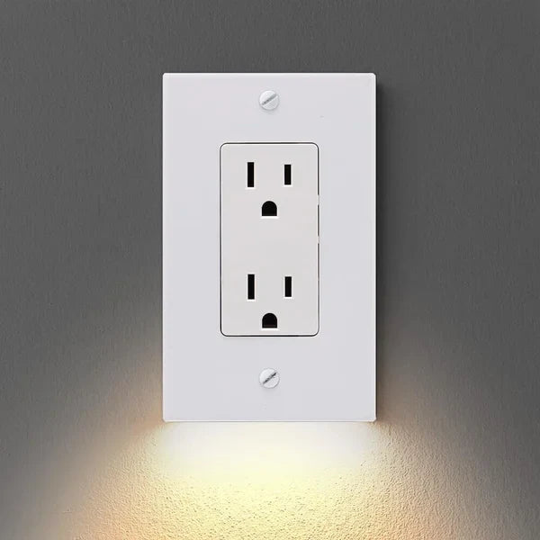 GlowEdge – Automatic LED Night Wall Plate