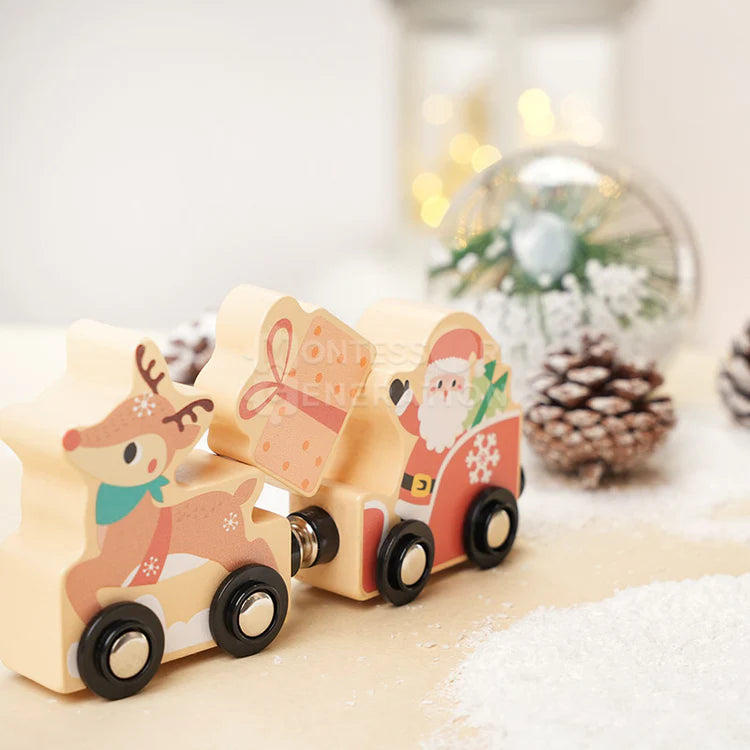 MerryHaus – Montessori Christmas Dollhouse